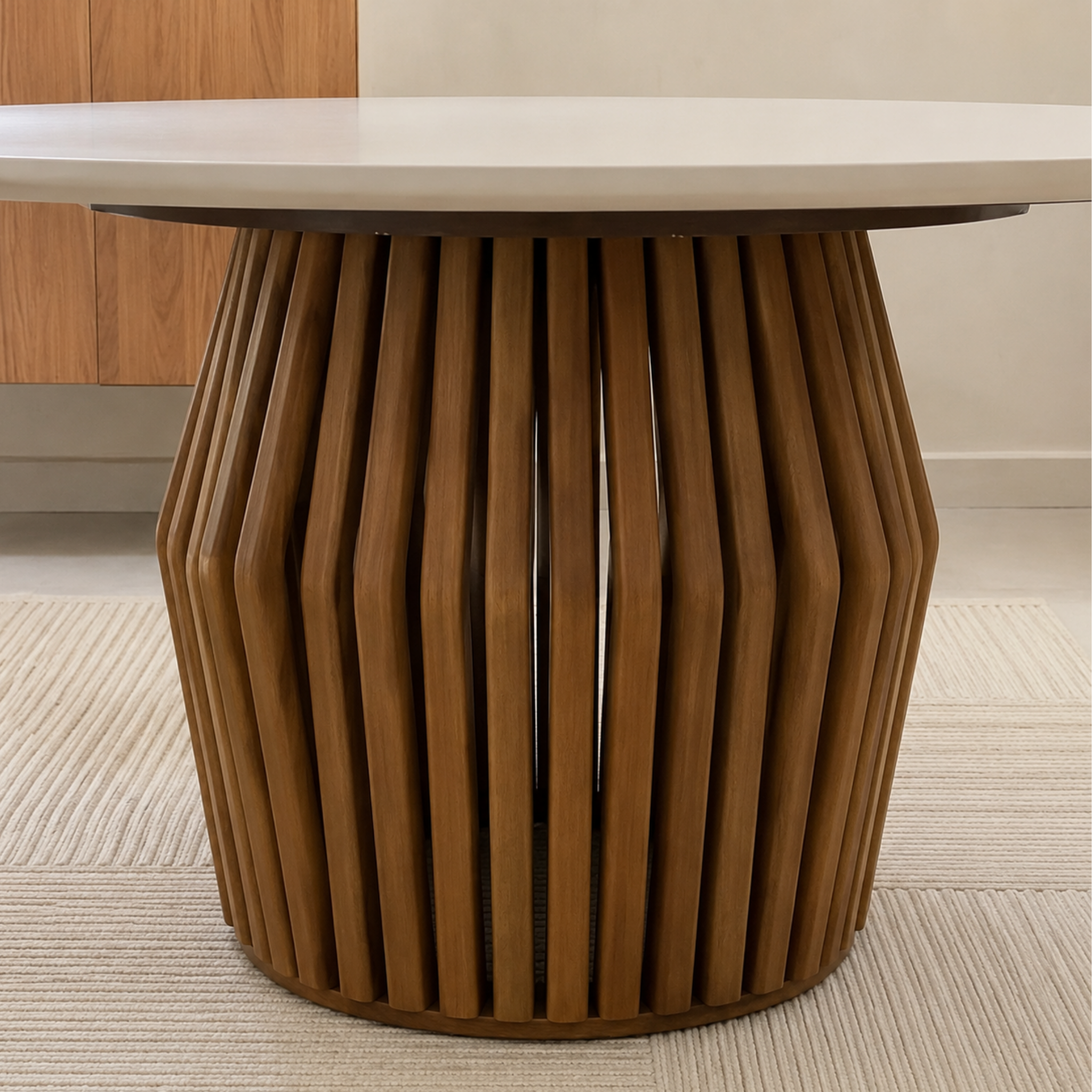 MESA DE JANTAR VIDEIRAS TAMPO GIRATÓRIO