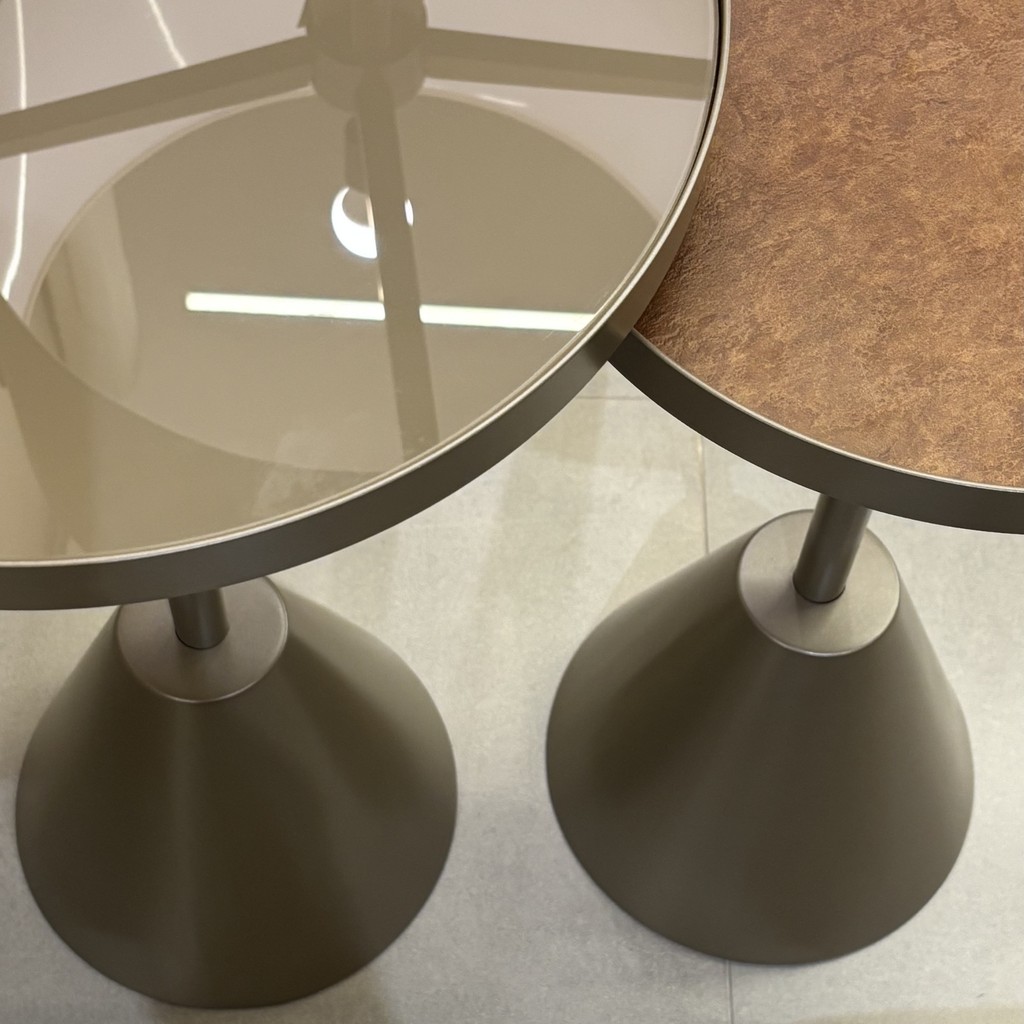 MESA LATERAL SHAZA M