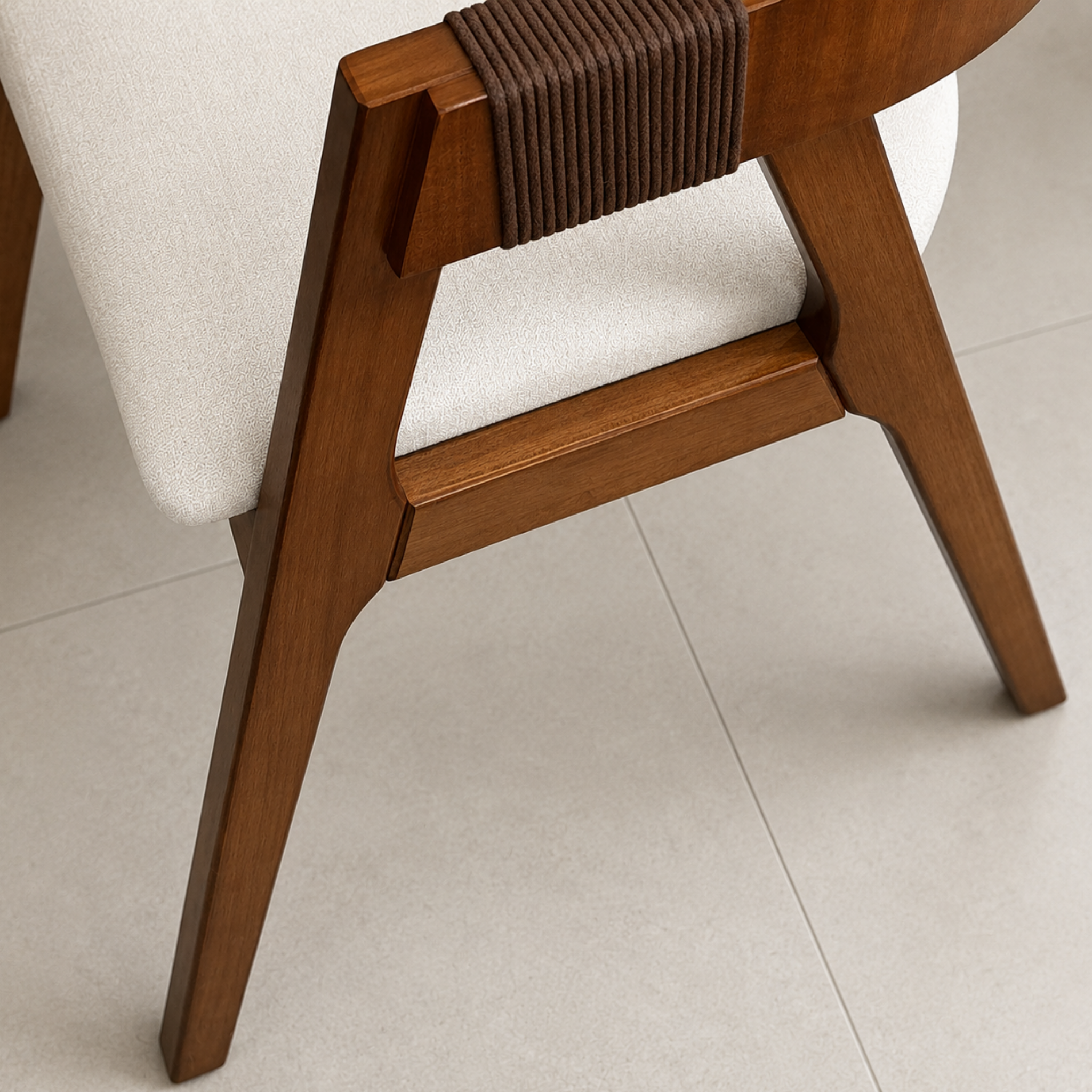 CADEIRA ZAKI